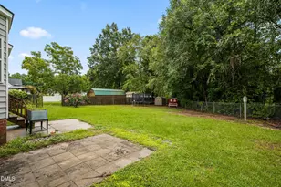 3913 Gloucester Dr W, Wilson, NC 27893 - Photo 28