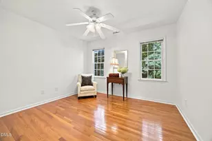 8211 Hempshire Pl, Raleigh, NC 27613 - Photo 26