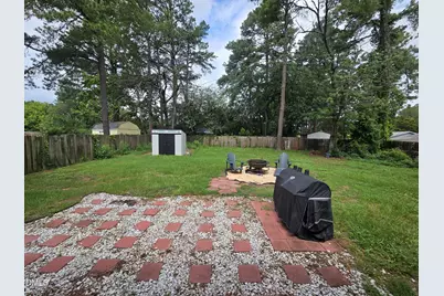 778 Yorkshire Drive, Fayetteville, NC 28314 - Photo 16
