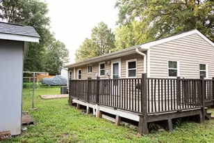 9 Plummer Pl, Durham, NC 27703 - Photo 22