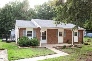 9 Plummer Pl, Durham, NC 27703 - Photo 2