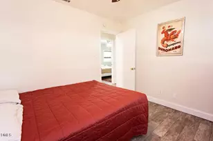 9 Plummer Pl, Durham, NC 27703 - Photo 16