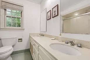 8804 N View Ct, Raleigh, NC 27613 - Photo 32