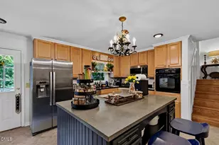 1209 Willowbrook Dr, Cary, NC 27511 - Photo 8