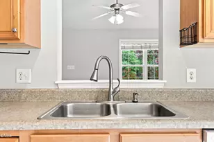 96 Shire Ct, Zebulon, NC 27597 - Photo 12