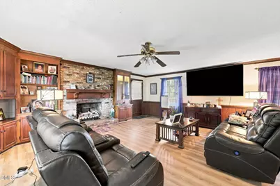 105 Jones Drive, Dunn, NC 28334 - Photo 4