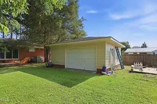 105 Jones Dr, Dunn, NC 28334 - Photo 20