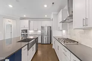 421 Ramsours Mill Dr, Holly Springs, NC 27540 - Photo 14