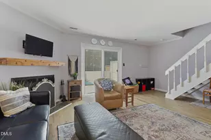5435 Pine Top Cir, Raleigh, NC 27612 - Photo 10
