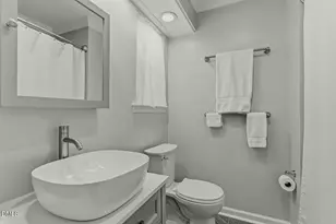 5435 Pine Top Cir, Raleigh, NC 27612 - Photo 14