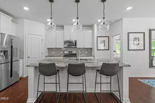 529 Oaks End Dr, Holly Springs, NC 27540 - Photo 12