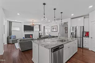 529 Oaks End Dr, Holly Springs, NC 27540 - Photo 14