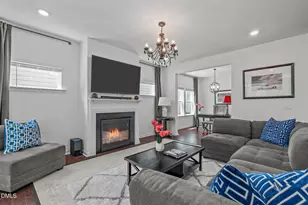 529 Oaks End Dr, Holly Springs, NC 27540 - Photo 8