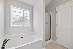 3520 Sunbright Ln, Raleigh, NC 27610 - Photo 4