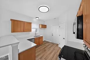 3558 Sunbright Ln, Raleigh, NC 27610 - Photo 6