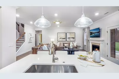 5035 Woodlawn Drive, Durham, NC 27703 - Photo 10
