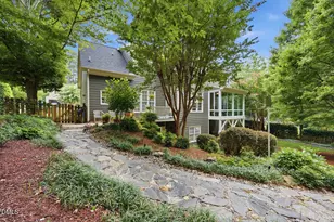 108 Bells Walk Ct, Holly Springs, NC 27540 - Photo 2