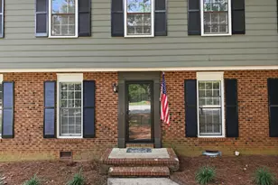 608 SE Maynard Rd, Cary, NC 27511 - Photo 2