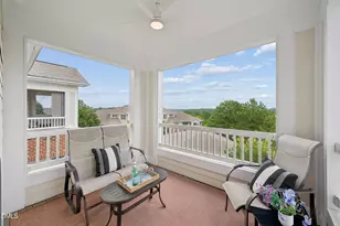 635 Waterford Lake Dr, Cary, NC 27519 - Photo 8