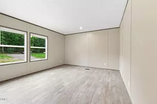 184 Woodsworth Rd, Henderson, NC 27537 - Photo 26
