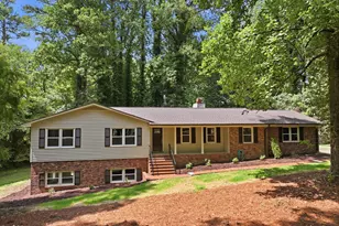 2912 Oxford Rd, Henderson, NC 27536 - Photo 1
