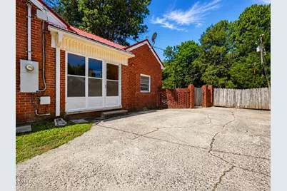 306 Oakgrove Drive, Graham, NC 27253 - Photo 16