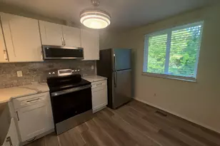3901 Peppertree Pl, Raleigh, NC 27604 - Photo 6