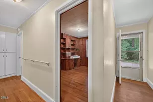 420 Bunn St, Henderson, NC 27536 - Photo 18