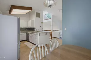 32 S Angela Cir, Durham, NC 27703 - Photo 8