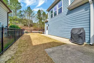 910 Branch Line Ln, Apex, NC 27502 - Photo 34