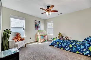 910 Branch Line Ln, Apex, NC 27502 - Photo 24