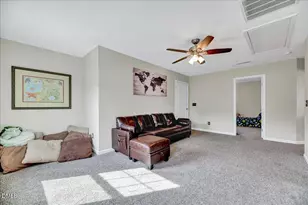 910 Branch Line Ln, Apex, NC 27502 - Photo 22