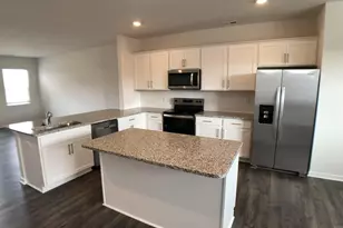 720 Dorset Strm Dr, Fuquay Varina, NC 27526 - Photo 4