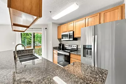 132 New Kent Place, Cary, NC 27511 - Photo 4