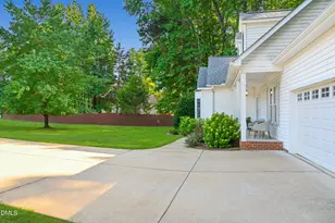 25 Allyson Ct, Youngsville, NC 27596 - Photo 2