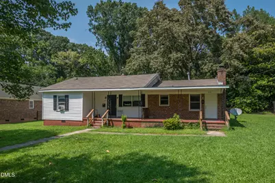 519 E Walnut Avenue, Wake Forest, NC 27587 - Photo 1