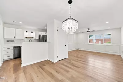 815 Scott Street, Burlington, NC 27215 - Photo 6