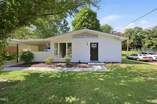 815 Scott St, Burlington, NC 27215 - Photo 2