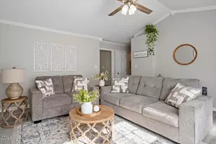 1008 Henchman Ct, Knightdale, NC 27545 - Photo 2