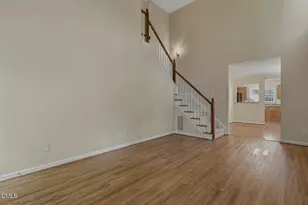 6061 Epping Forest Dr, Raleigh, NC 27613 - Photo 10