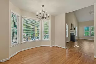 6061 Epping Forest Dr, Raleigh, NC 27613 - Photo 14