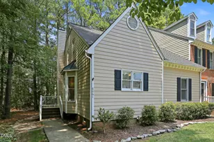 6061 Epping Forest Dr, Raleigh, NC 27613 - Photo 2