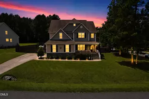 626 Bridgeport Cir, Clayton, NC 27527 - Photo 1