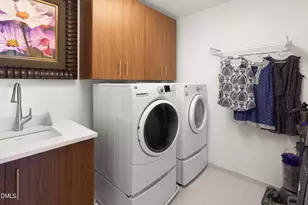 110 N Corcoran St, Durham, NC 27701 - Photo 58