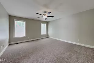 224 Farrington Dr, Clayton, NC 27520 - Photo 8