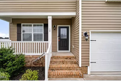 19 Rockwater Way, Zebulon, NC 27597 - Photo 4
