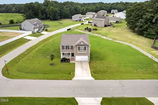 19 Rockwater Way, Zebulon, NC 27597 - Photo 2