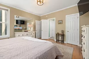 5739 Sentinel Dr, Raleigh, NC 27609 - Photo 16
