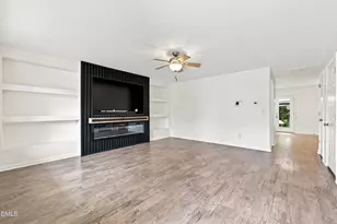 1026 Statler Dr, Durham, NC 27703 - Photo 6