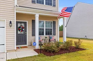 269 Blue Aspen Dr, Fuquay Varina, NC 27526 - Photo 2